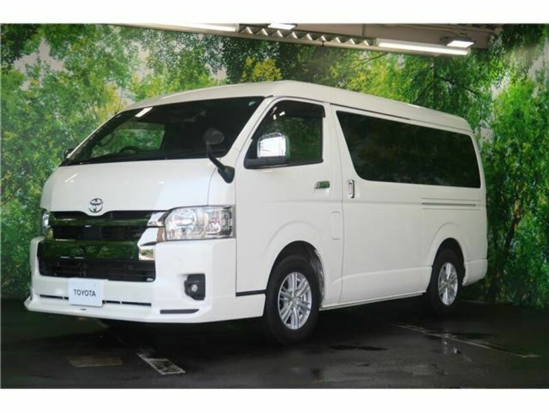 HIACE VAN