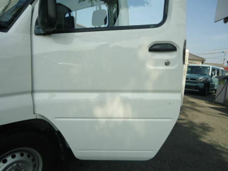MINICAB TRUCK-12