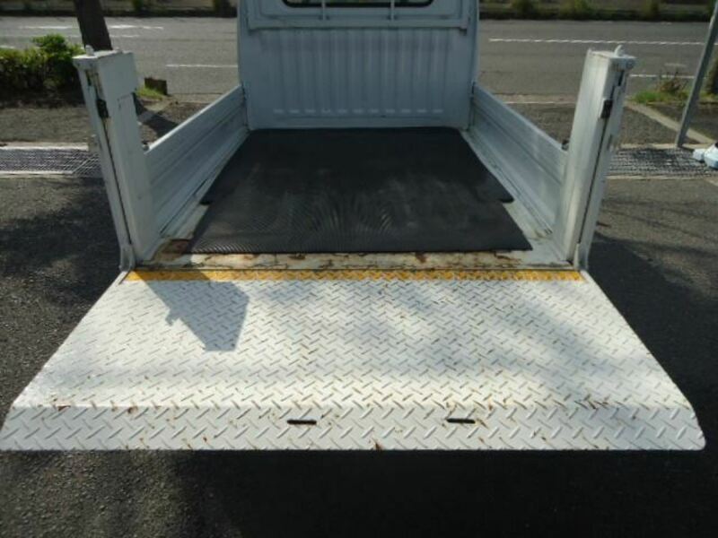 MINICAB TRUCK-21