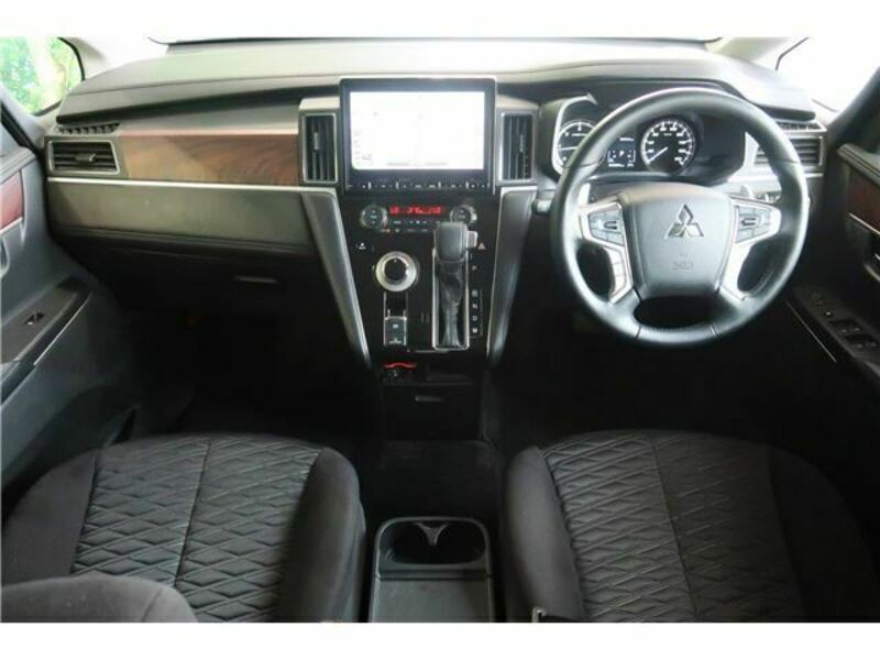 DELICA D5
