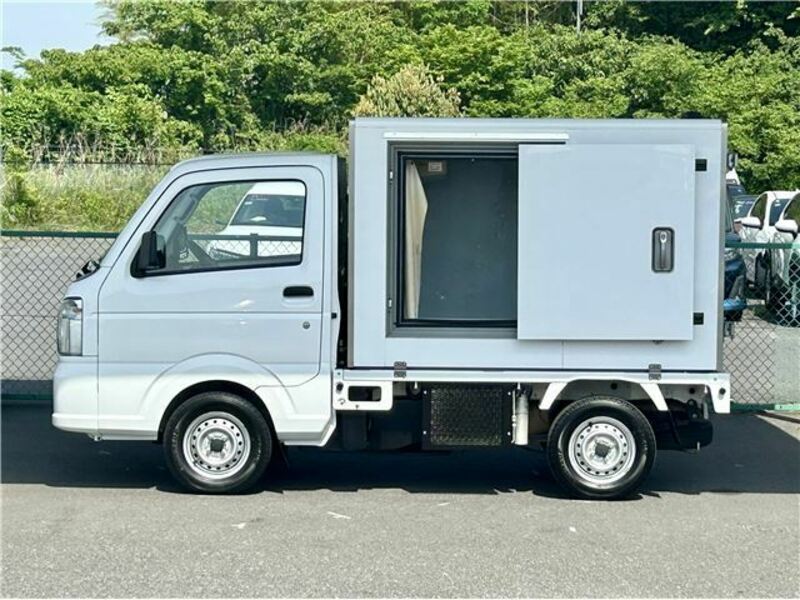 CARRY TRUCK