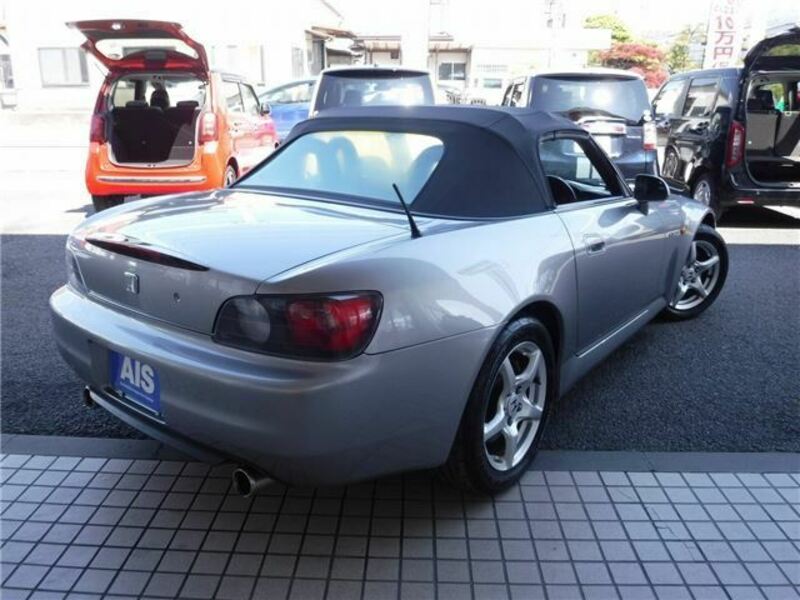 S2000