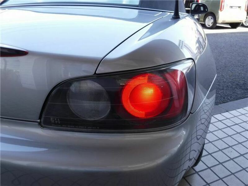 S2000