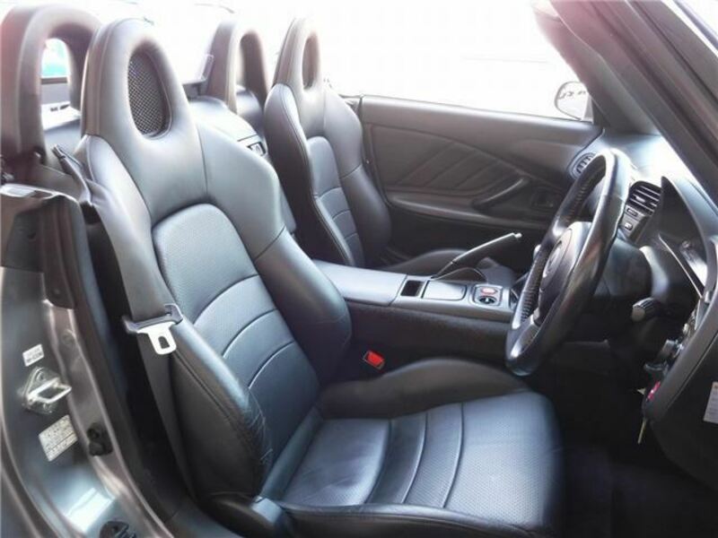 S2000