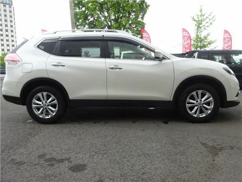 X-TRAIL-7