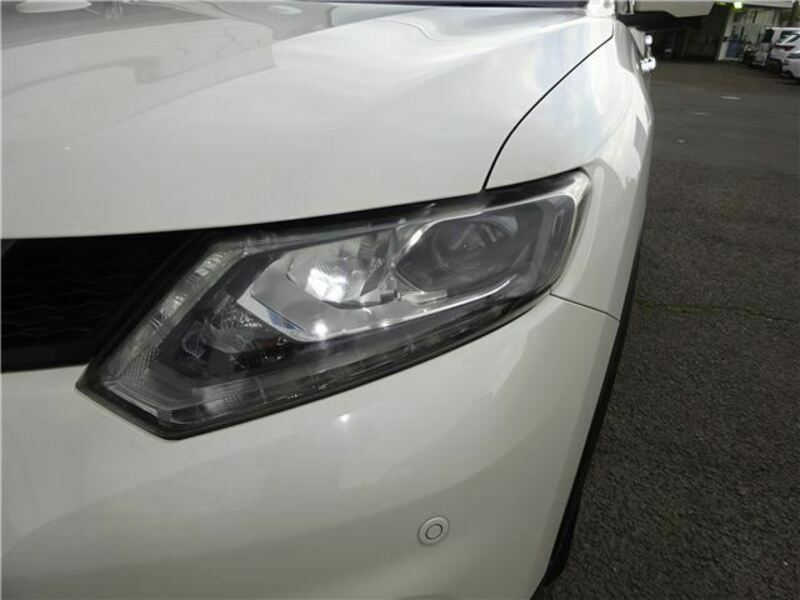 X-TRAIL-10