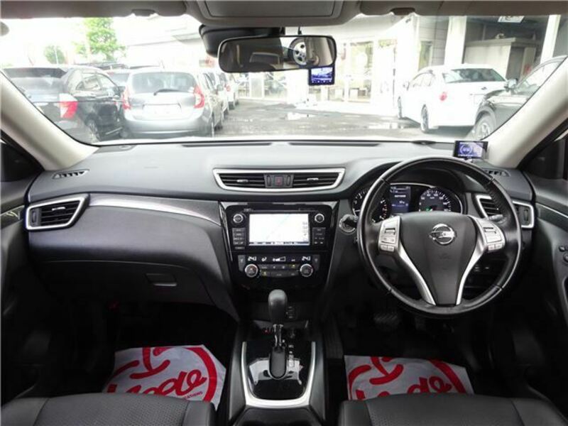 X-TRAIL-28