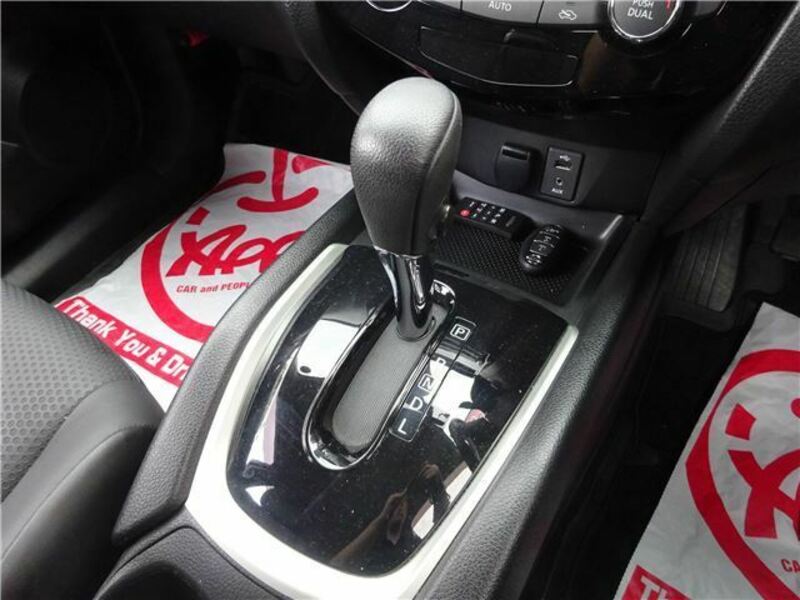 X-TRAIL-33