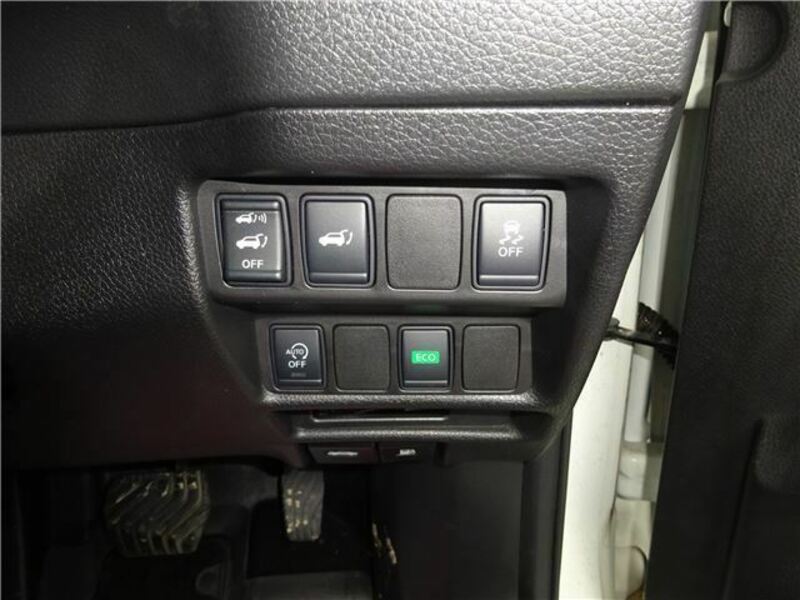 X-TRAIL-37