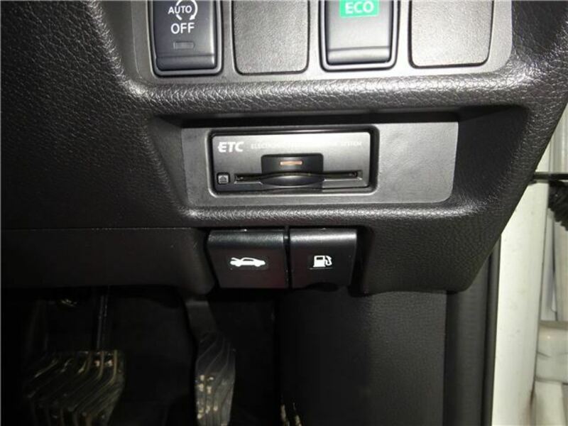 X-TRAIL-38