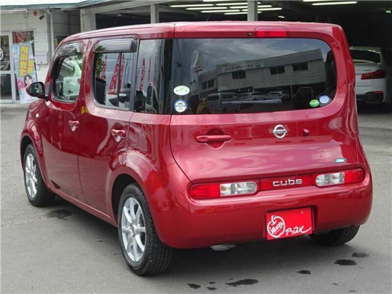 CUBE-4