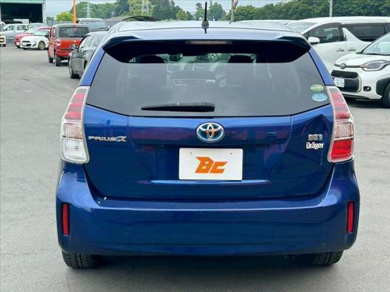 PRIUS ALPHA