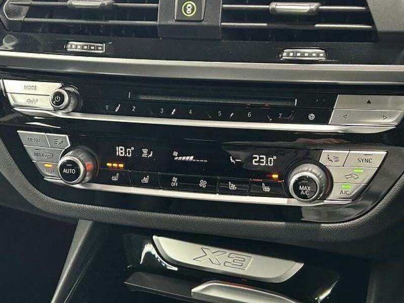 X3