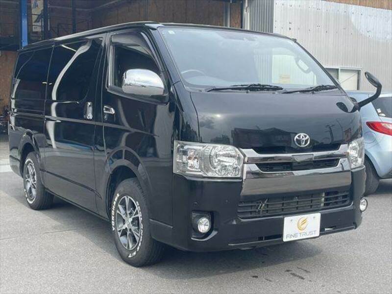 HIACE VAN