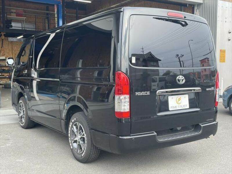 HIACE VAN