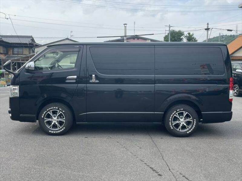HIACE VAN