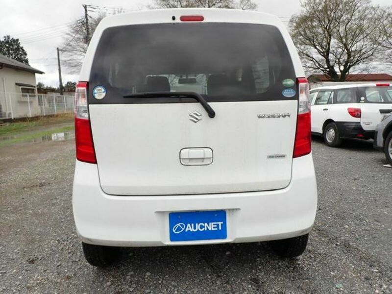 WAGON R