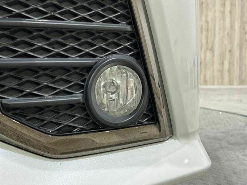 VELLFIRE-26