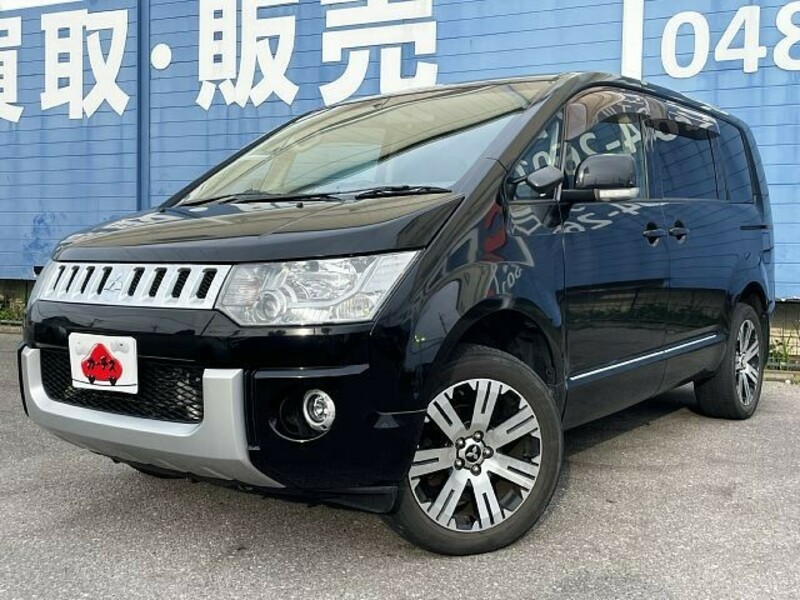 MITSUBISHI DELICA D5