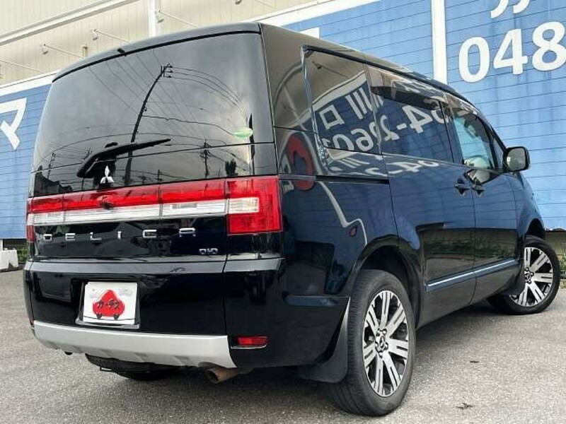 DELICA D5