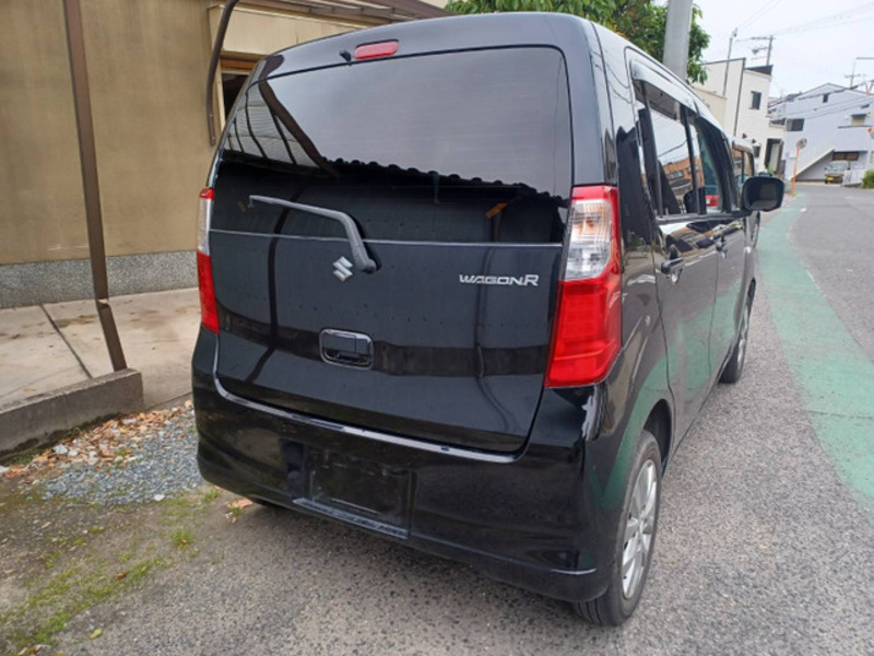 WAGON R-7