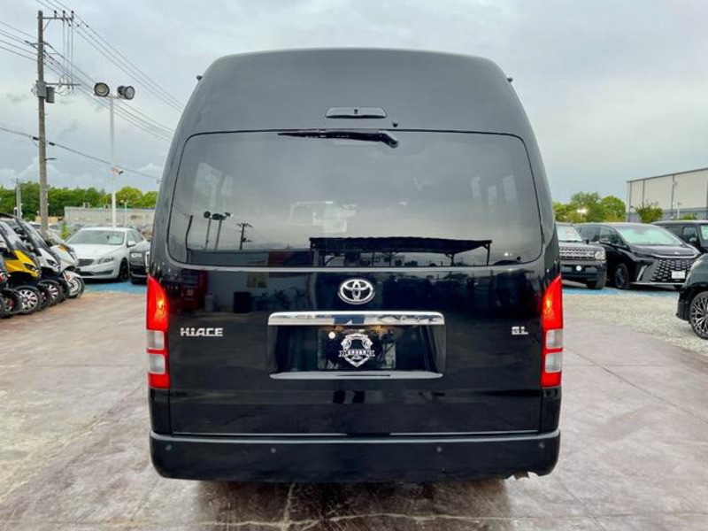 HIACE VAN