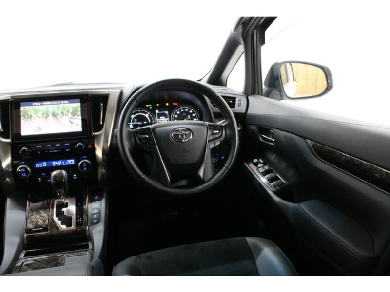 ALPHARD-15