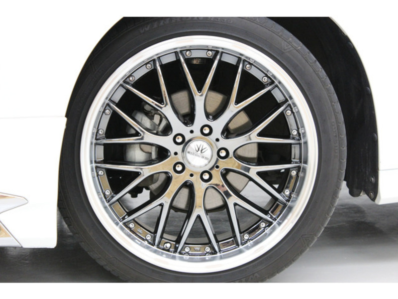 ALPHARD-12