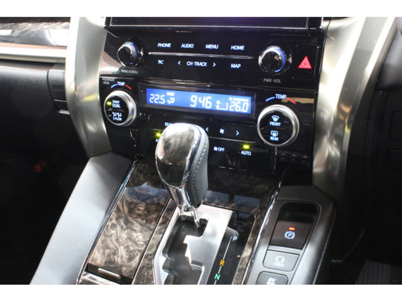 ALPHARD-16