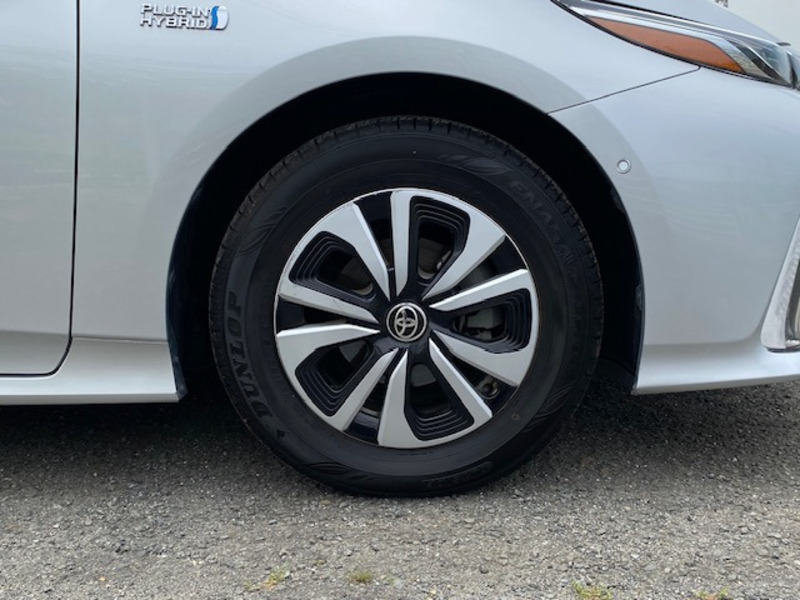PRIUS PHV