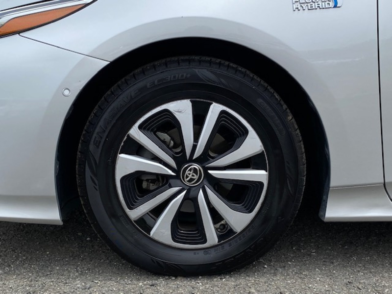 PRIUS PHV