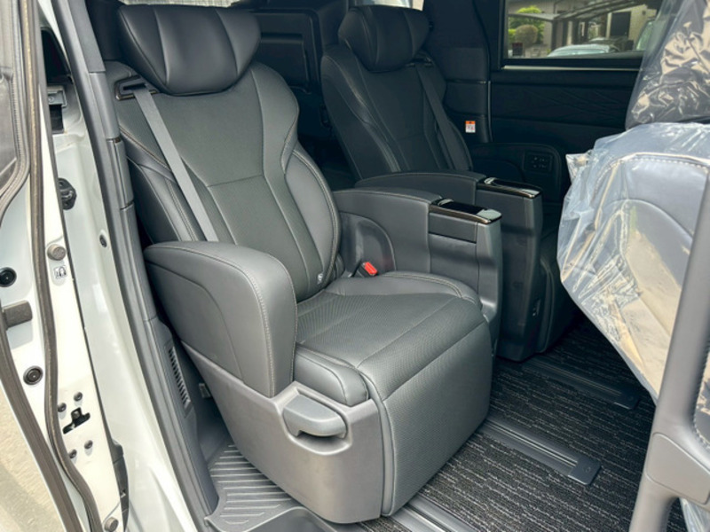 ALPHARD-5