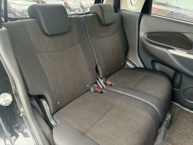 EK CUSTOM