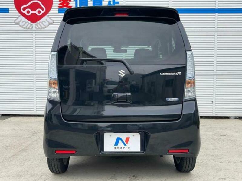 WAGON R-15