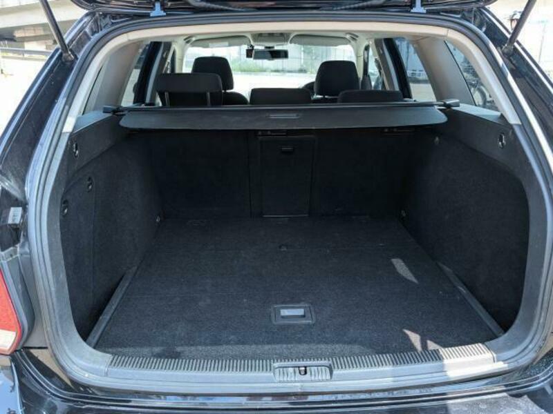 GOLF VARIANT
