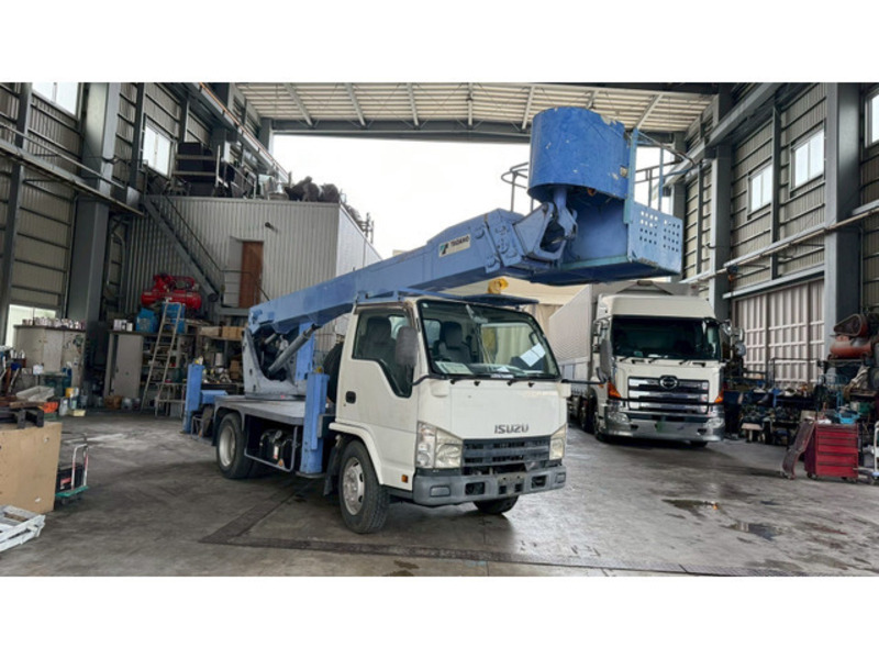ISUZU ELF