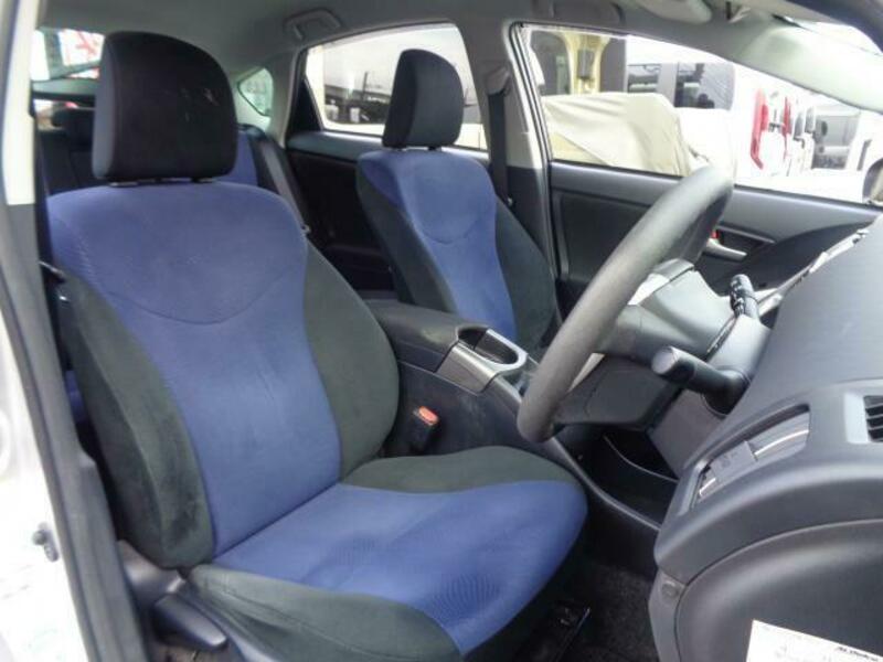 PRIUS-5
