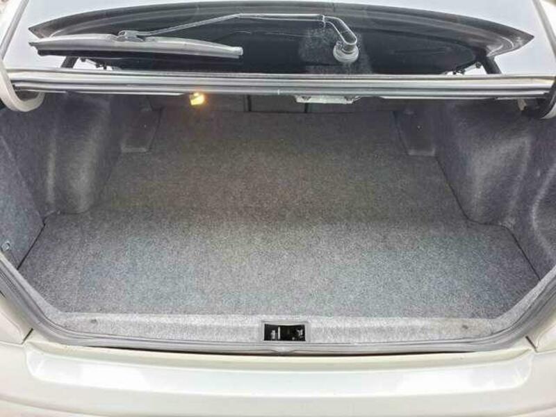 LEGACY B4