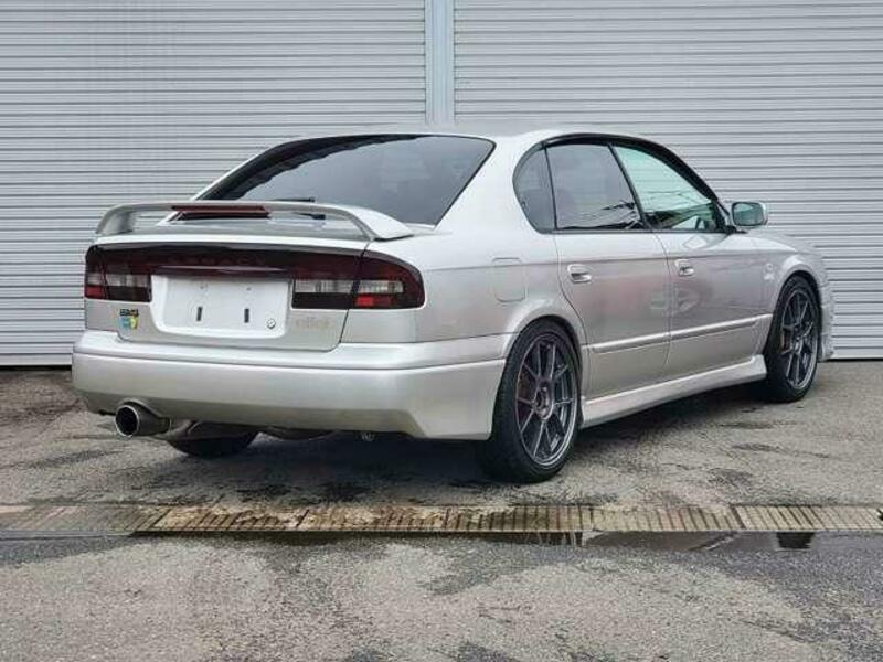 LEGACY B4