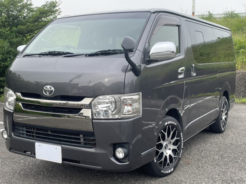 HIACE VAN