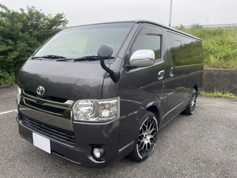HIACE VAN
