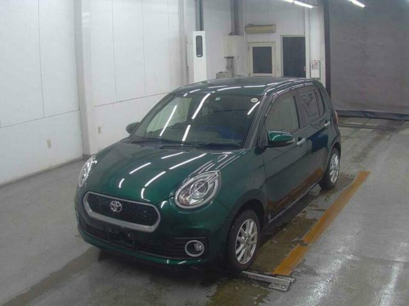 TOYOTA　PASSO