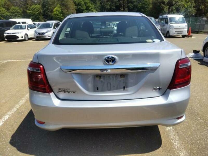 COROLLA AXIO-4