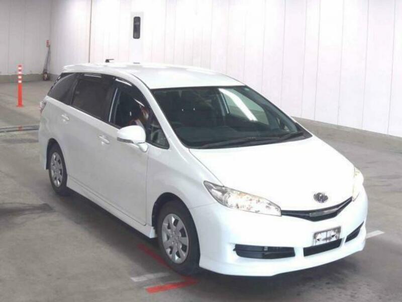 TOYOTA　WISH