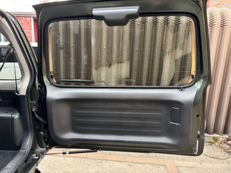JIMNY-8
