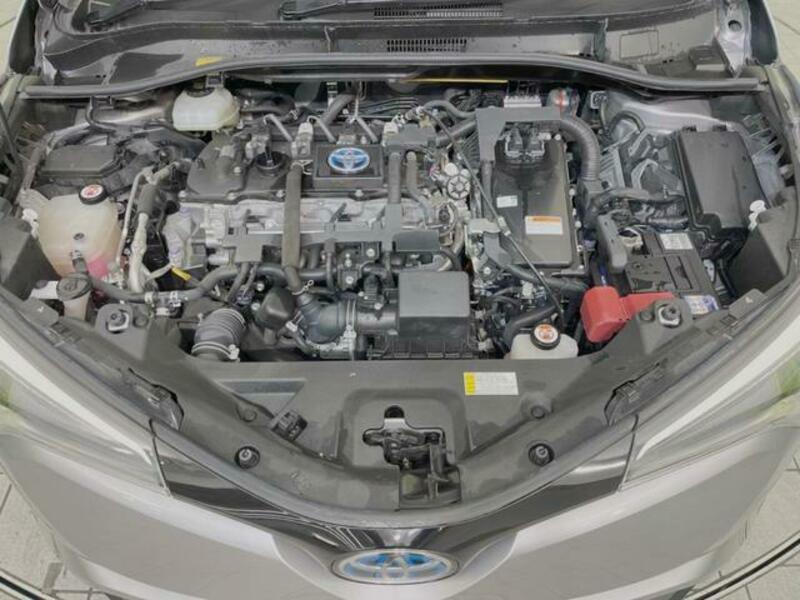 C-HR-17