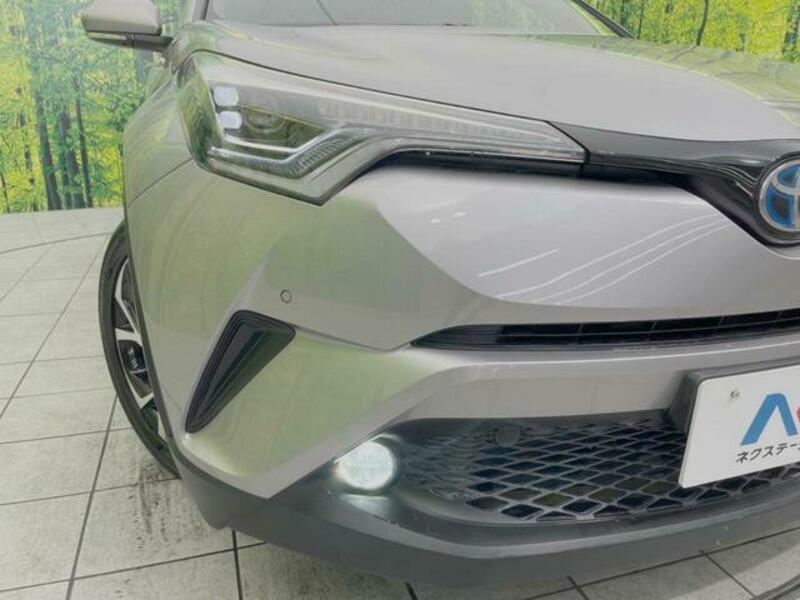C-HR-11