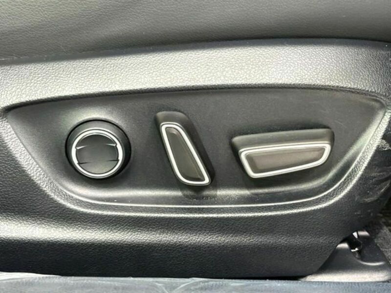 PRIUS-5
