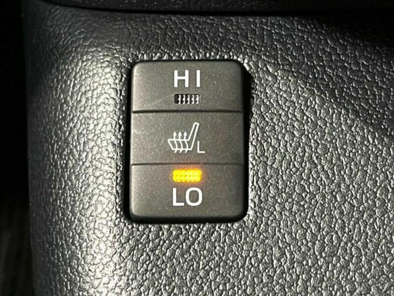 PRIUS-7