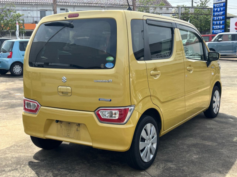 WAGON R-8